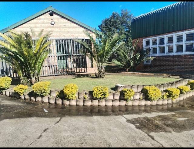 INDUSTRIAL PROPERTY TO RENT IN PENTRICH